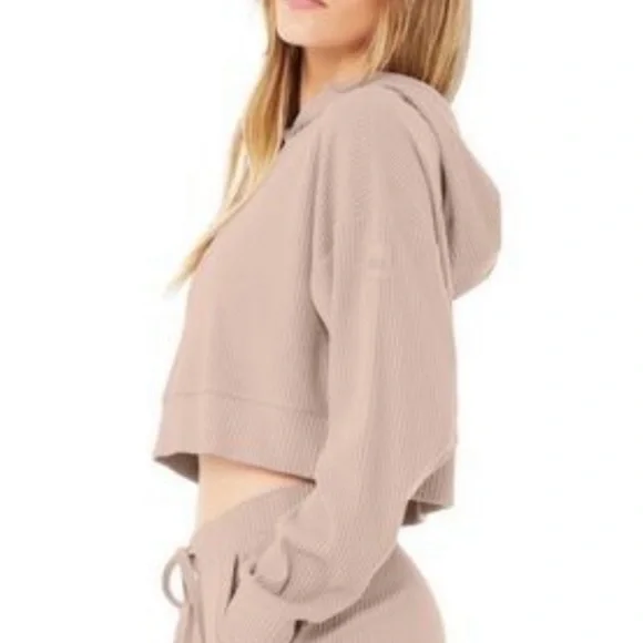 Alo Yoga Muse Ribbed Cropped Longsleeve Hoodie Dusty Pink S - Picture 2 of 6
